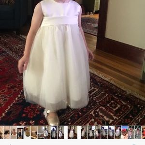 David’s bridal flower girl dress 24 Mo./2T